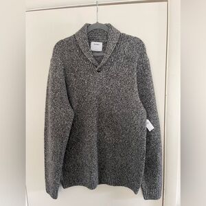 Old Navy Sweater
